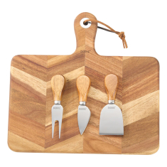 Ollie Ostbricka & 3 Ostknivar