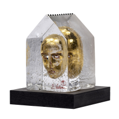 My Palace, Golden Head