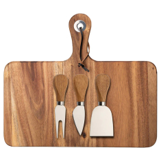 Ollie Ostbricka & 3 Ostknivar