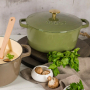 Cast iron casserole 4.4 L Olive