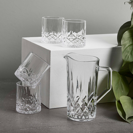 Harvey Glasset, 5 delar