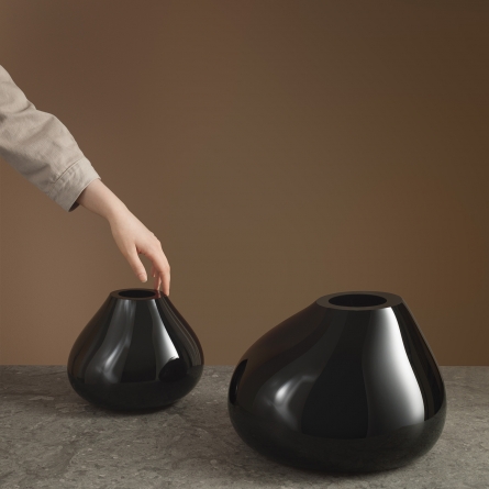 Ebon Vas Svart, 24cm