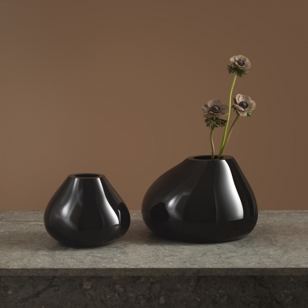 Ebon Vas Svart, 24cm