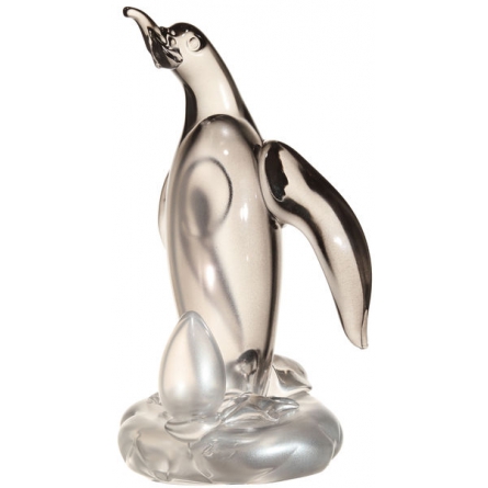 Penguins and egg