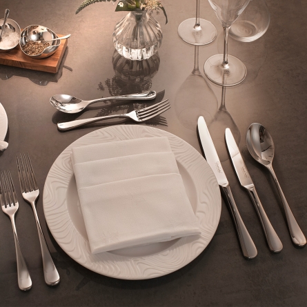 Radford Bright Cutlery Set, 24 pieces & 6 Steak Knives