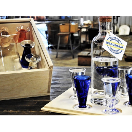 Piggelin Brännvinsflaska och Snapsglas 6-pack