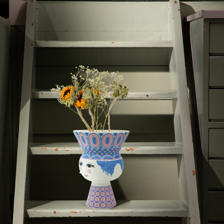 Carmen Vase, Blå
