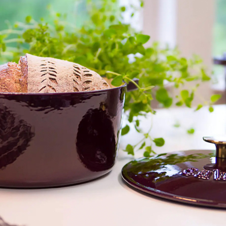 Cast iron casserole 6.7 L zinfandel/brass