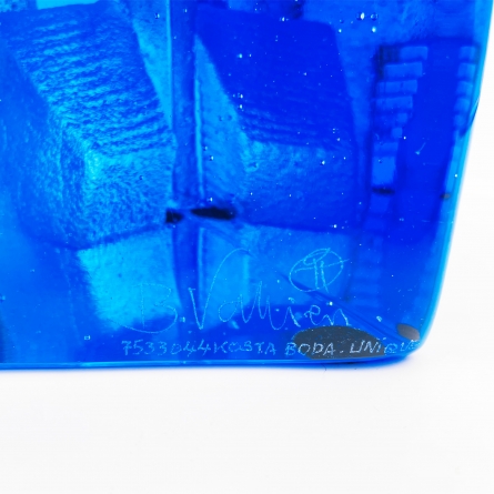 Blue Passage Nr.1, Unik