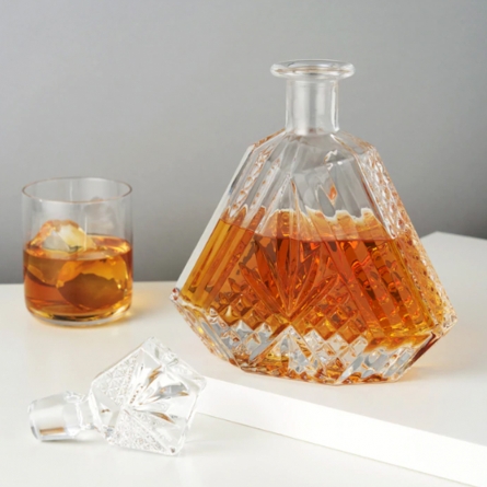 Irish Cut Whiskey Decanter 44cl