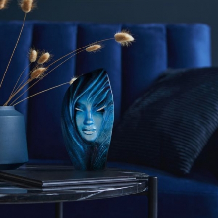 Noviata, Blau
