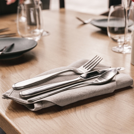 Stanton 30 Dels Bestickset + Stekknivar